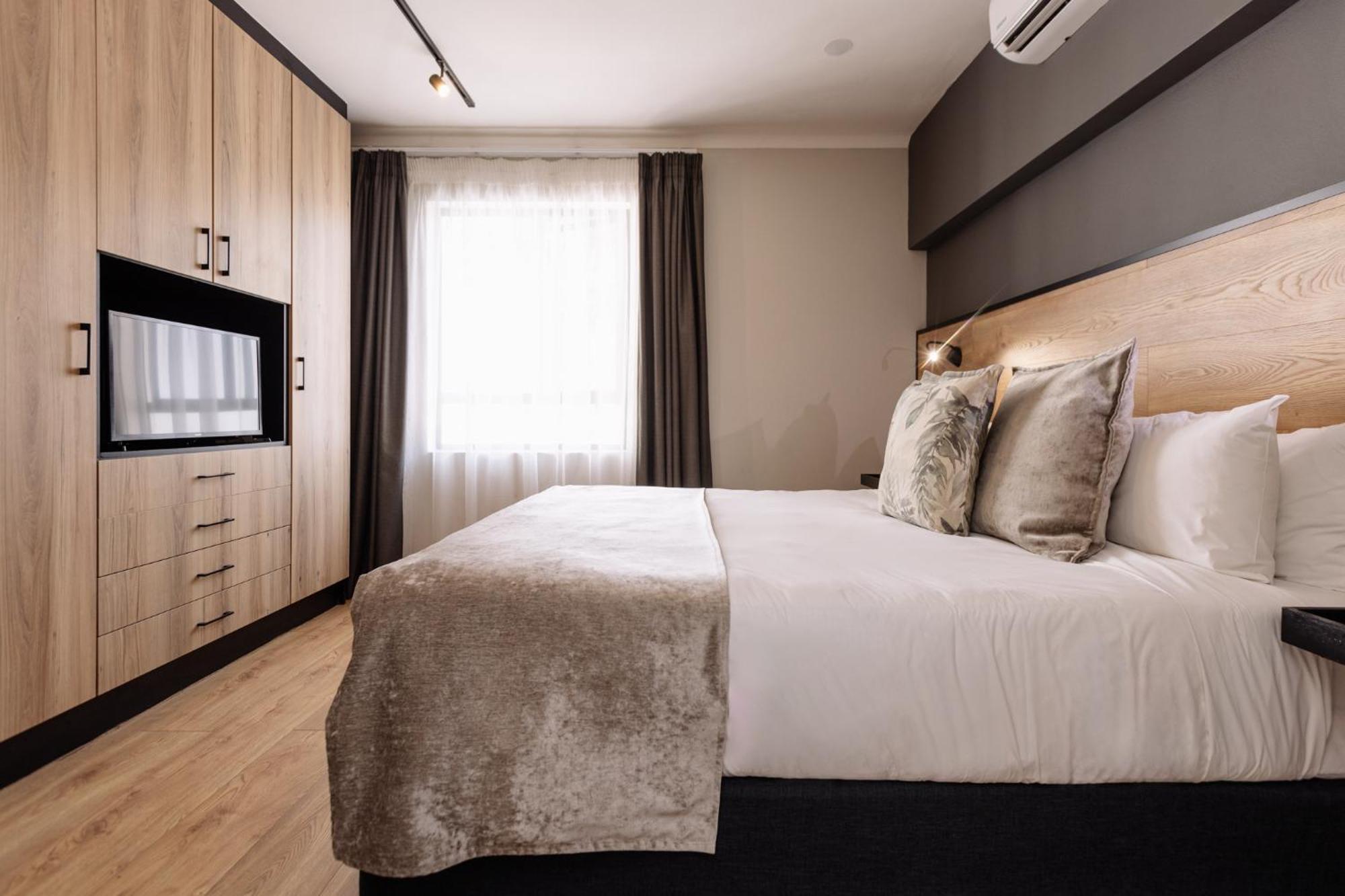 Mint Hotel 84 On Katherine Johannesburg Kültér fotó