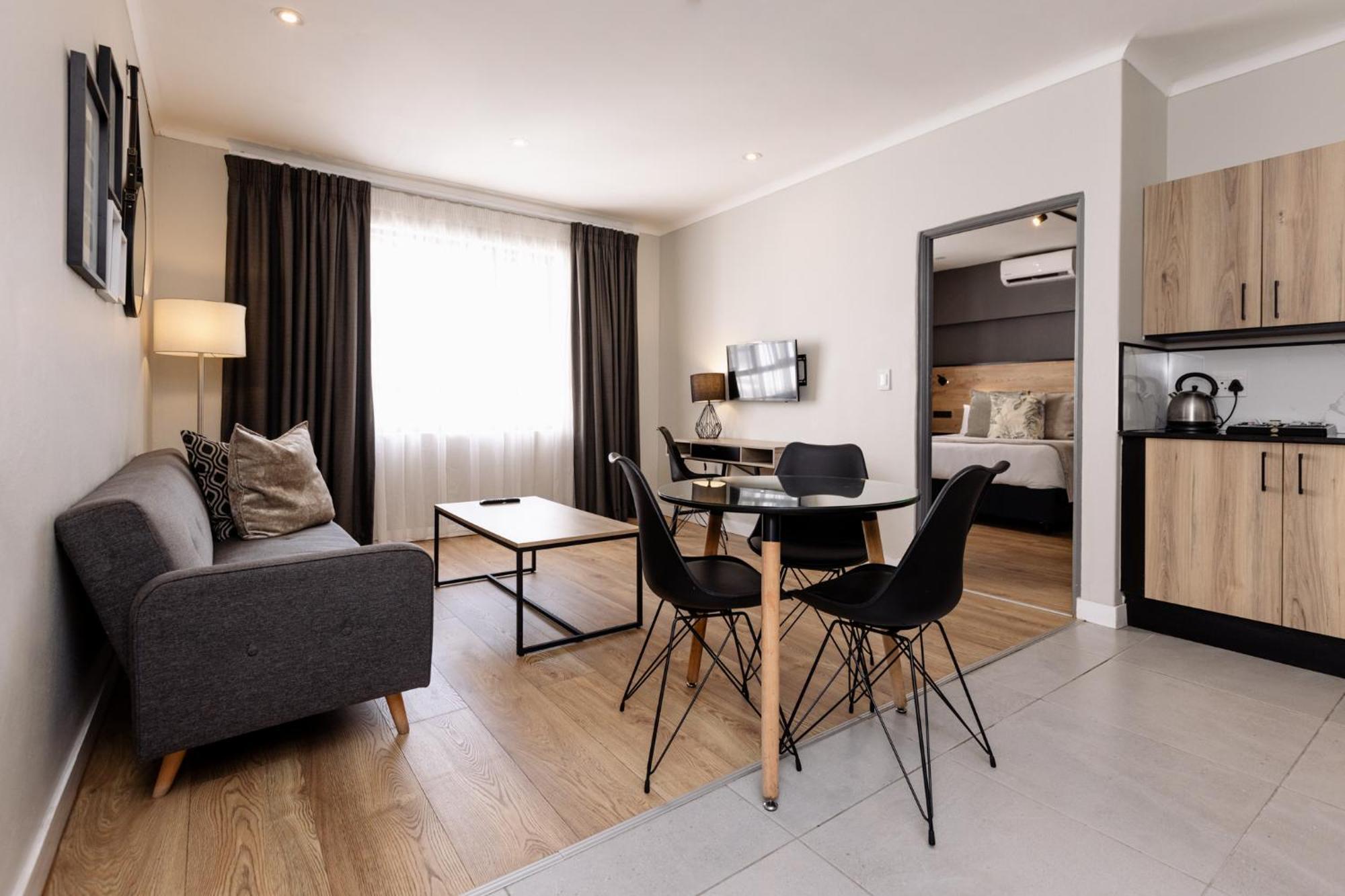 Mint Hotel 84 On Katherine Johannesburg Kültér fotó