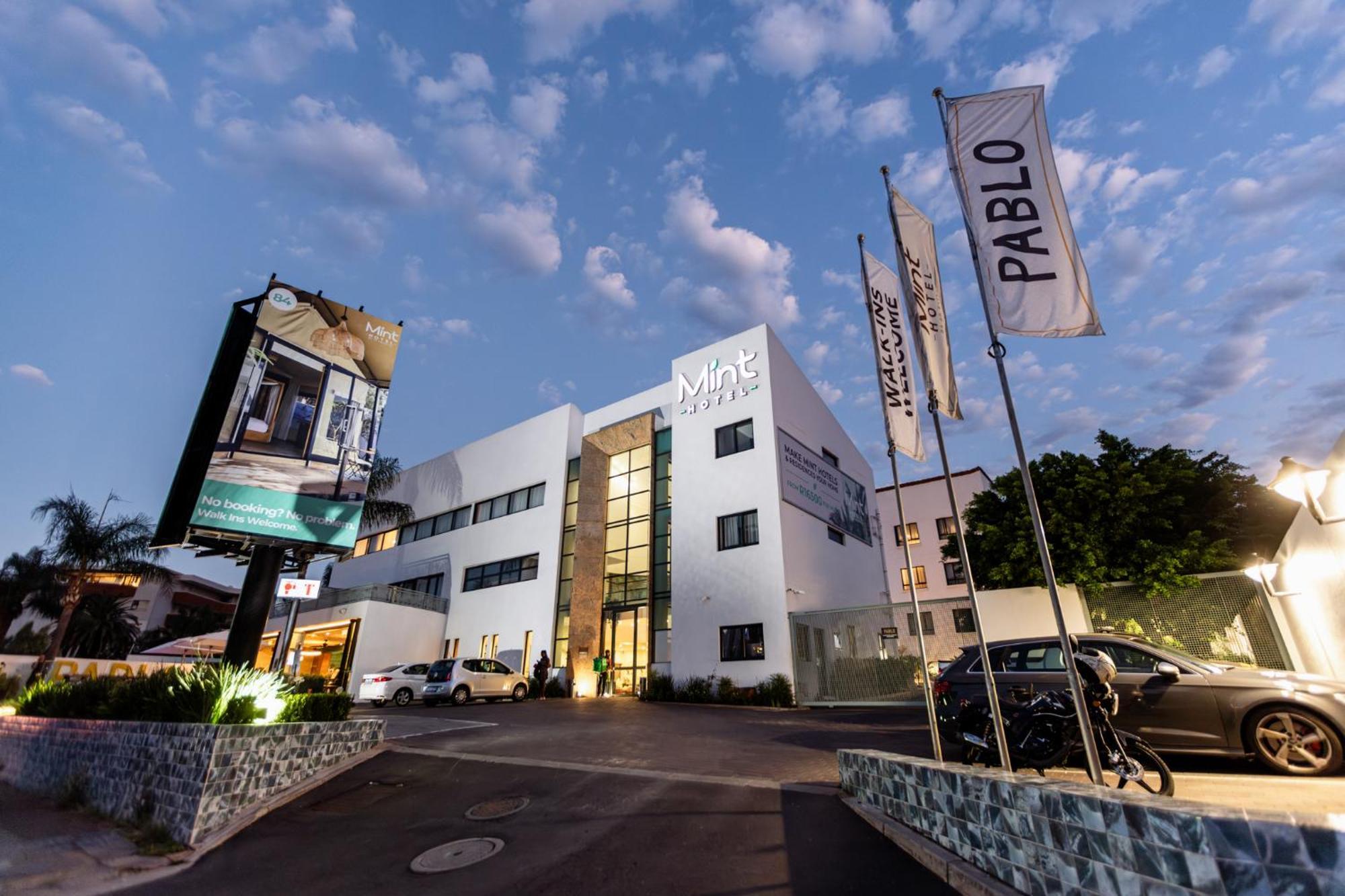 Mint Hotel 84 On Katherine Johannesburg Kültér fotó