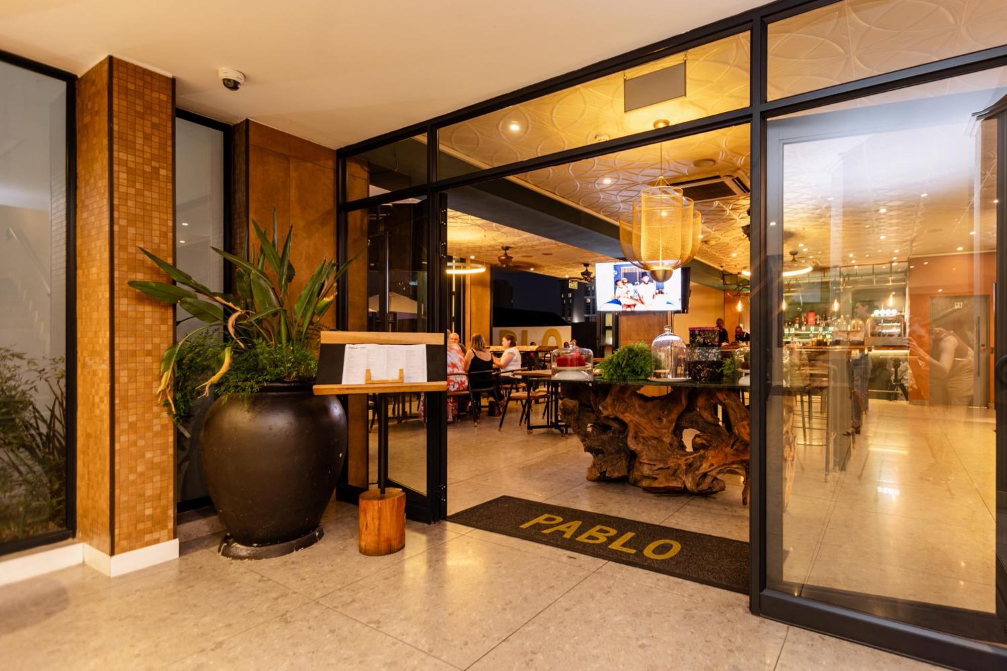 Mint Hotel 84 On Katherine Johannesburg Kültér fotó