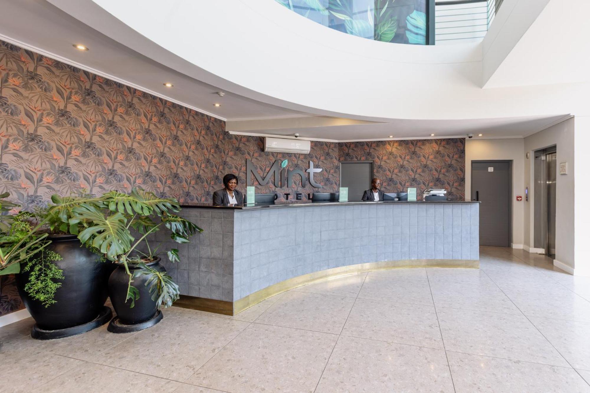Mint Hotel 84 On Katherine Johannesburg Kültér fotó